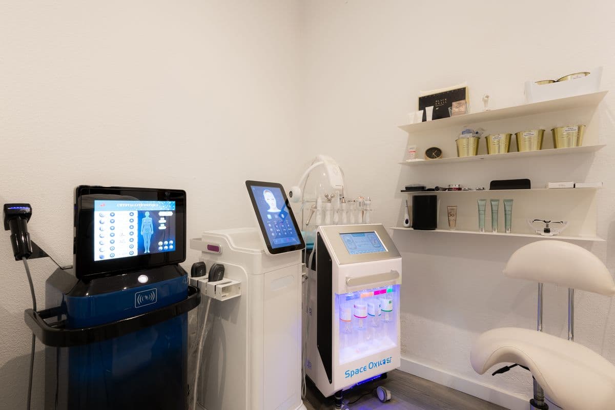 Magic Beauty studio, Almancil