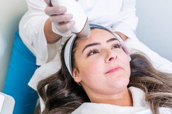 Radio-Frequency Microneedling at Magic Beauty, Almancil